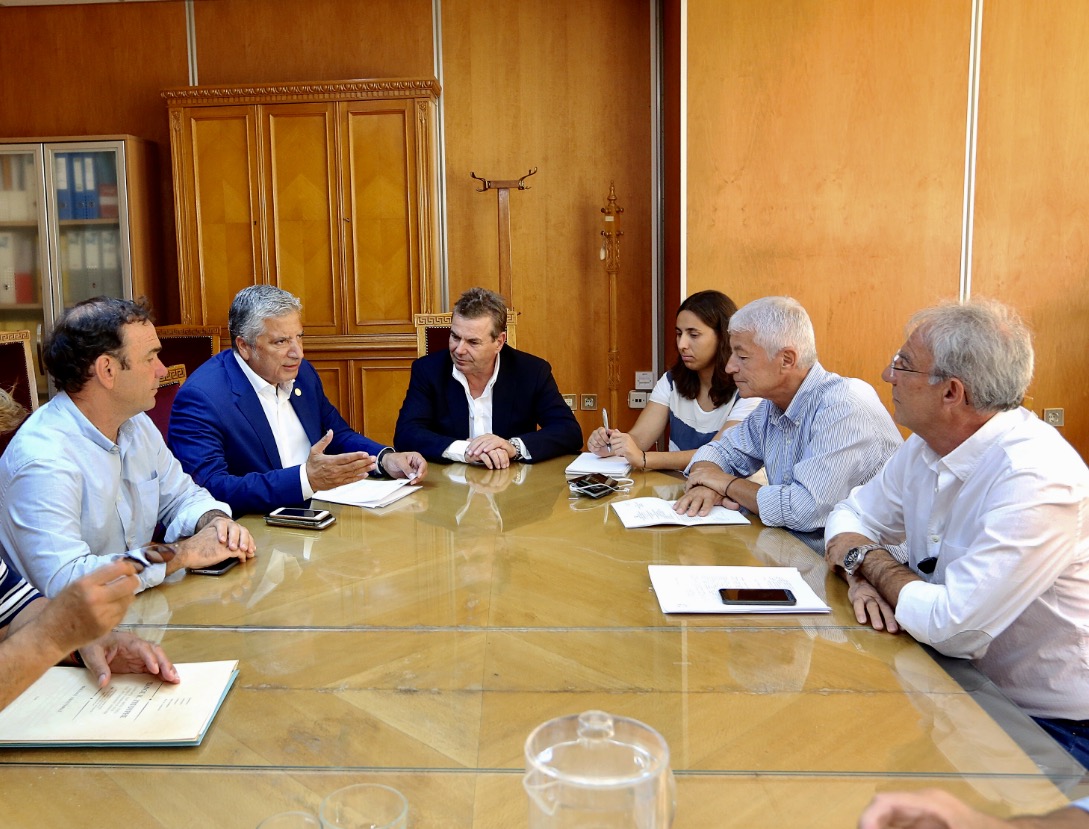 Τα ασφαλιστικά θέματα των αιρετών σε συνάντηση του Γ. Πατούλη με τον Τ. Πετρόπουλο