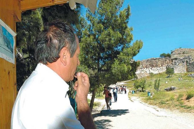 7.709 αιτήσεις για 186 θέσεις στο υπουργείο Πολιτισμού