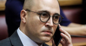 Μπογδάνος: Εγώ, ντυμένος θεούσα, κάλεσα τα ΟΥΚ (ούτε καν ΕΚΑΜ) στο Τζόκερ
