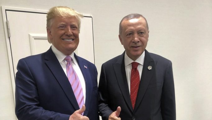 Σύμβουλος Τραμπ: Θα κερδίσουμε τον Ερντογάν αν χρειαστεί (vid)