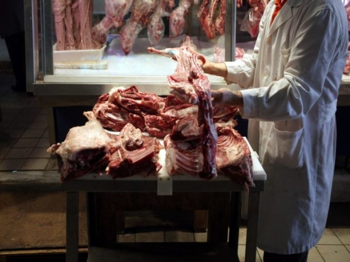 3.000 υγειονομικοί έλεγχοι από την Περιφέρεια σε καταστήματα και λαϊκές αγορές στην Αττική