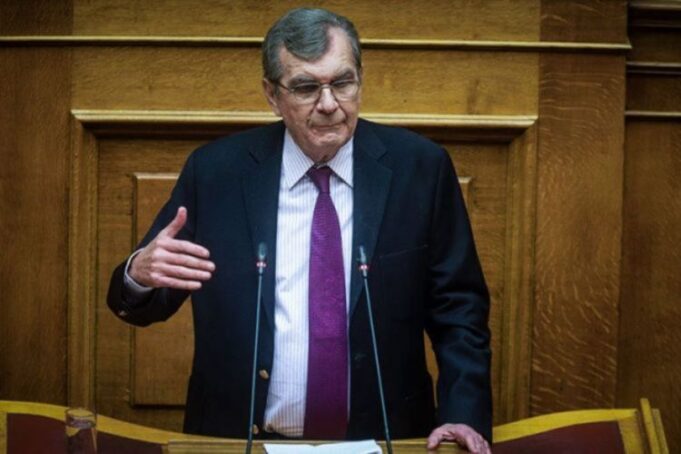 Έχασε την μάχη με τον κορωνοϊό ο Δημήτρης Κρεμαστινός