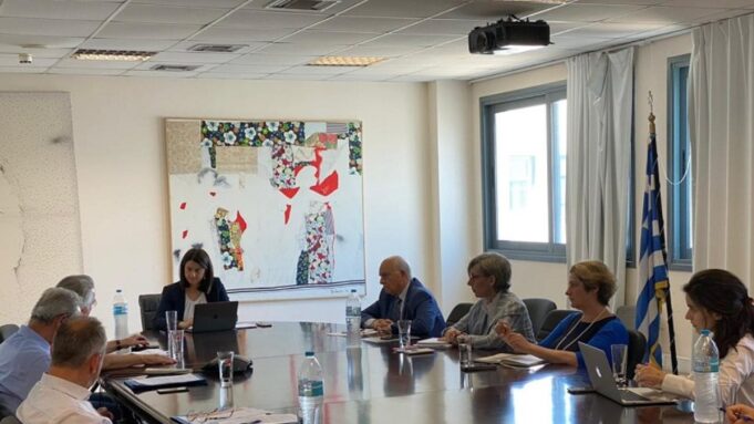 Η Κεραμέως παρουσίασε στη ΓΣΕΕ το Εθνικό Σύστημα Επαγγελματικής Εκπαίδευσης και Κατάρτισης