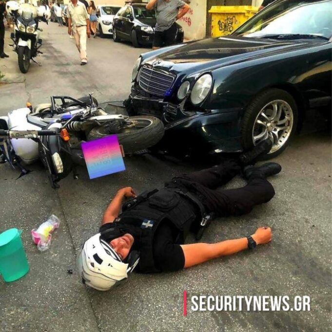 Ασυνείδητος πολίτης παραβίασε STOP και τραυμάτισε αστυνομικό της ΔΙ.ΑΣ (ΦΩΤΟ)