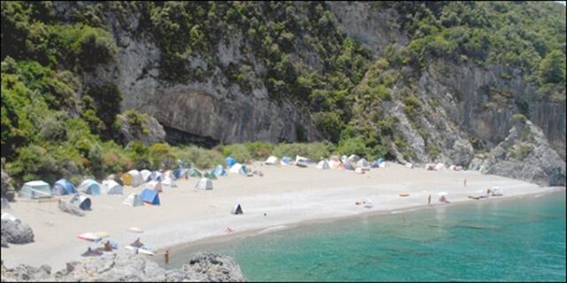 Τραγωδία στην Εύβοια: 35χρονος ξεψύχησε σε παραλία που έκανε κάμπινγκ