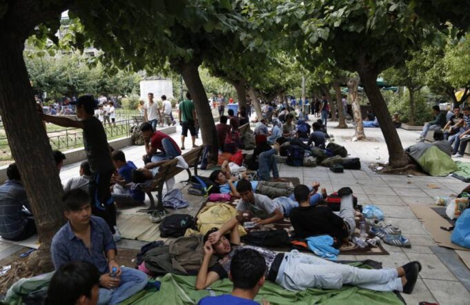 Εκκενώθηκε η πλατεία Βικτωρίας