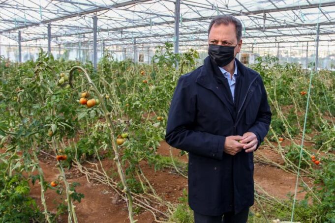 ΥΠΑΑΤ: Μέσω της ψηφιακής εφαρμογής του MAAE οι αιτήσεις για εγγραφή στην υπηρεσία