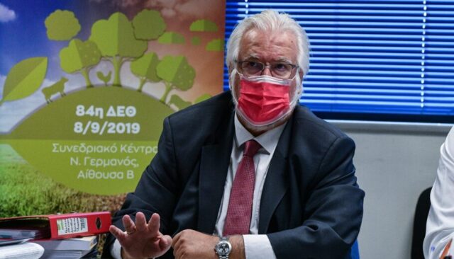 ΣΥΣΚΕΨΗ ΤΟΥ ΥΠΟΥΡΓΟΥ ΑΓΡΟΤΙΚΗΣ ΑΝΑΠΤΥΞΗΣ ΣΠΗΛΙΟΥ ΛΙΒΑΝΟΥ ΣΤΗΝ ΕΙΔΙΚΗ ΓΡΑΜΜΑΤΕΙΑ ΚΟΙΝΟΤΙΚΩΝ ΠΟΡΩΝ ΚΑΙ ΥΠΟΔΟΜΩΝ ΤΟΥ ΥΠΟΥΡΓΕΙΟΥ (ΤΑΤΙΑΝΑ ΜΠΟΛΑΡΗ/ EUROKINISSI)