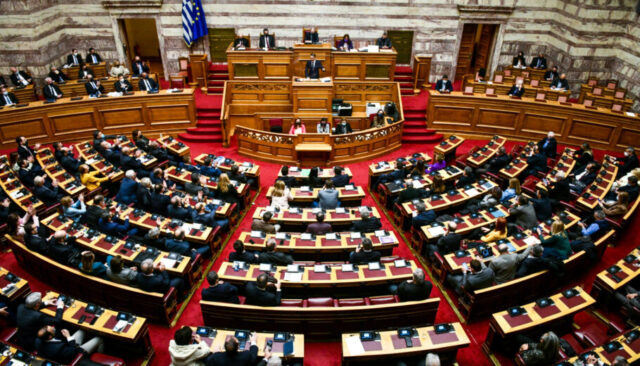 ΒΟΥΛΗ - ΟΜΙΛΙΑ ΠΟΛΙΤΙΚΩΝ ΑΡΧΗΓΩΝ - ΟΛΟΜΕΛΕΙΑ ΤΕΛΕΥΤΑΙΑ ΗΜΕΡΑ ΣΥΖΗΤΗΣΗΣ ΓΙΑ ΤΗΝ ΚΥΡΩΣΗ ΚΑΙ ΨΗΦΙΣΗ ΤΟΥ ΚΡΑΤΙΚΟΥ ΠΡΟΫΠΟΛΟΓΙΣΜΟΥ ΓΙΑ ΤΟ 2022 2021 (ΤΑΤΙΑΝΑ ΜΠΟΛΑΡΗ / EUROKINISSI)