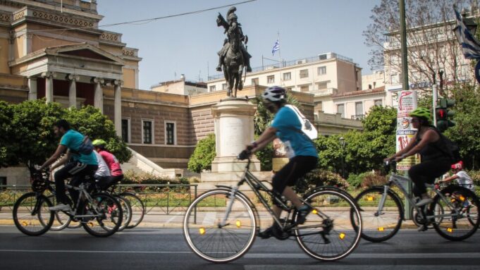 Κυκλοφοριακές ρυθμίσεις σήμερα σε όλη την Αθήνα λόγω του Ποδηλατικού Γύρου