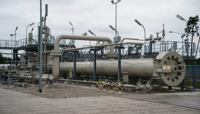 Mecklenburg-Western Pomerania State Premier visits industrial port Lubmin