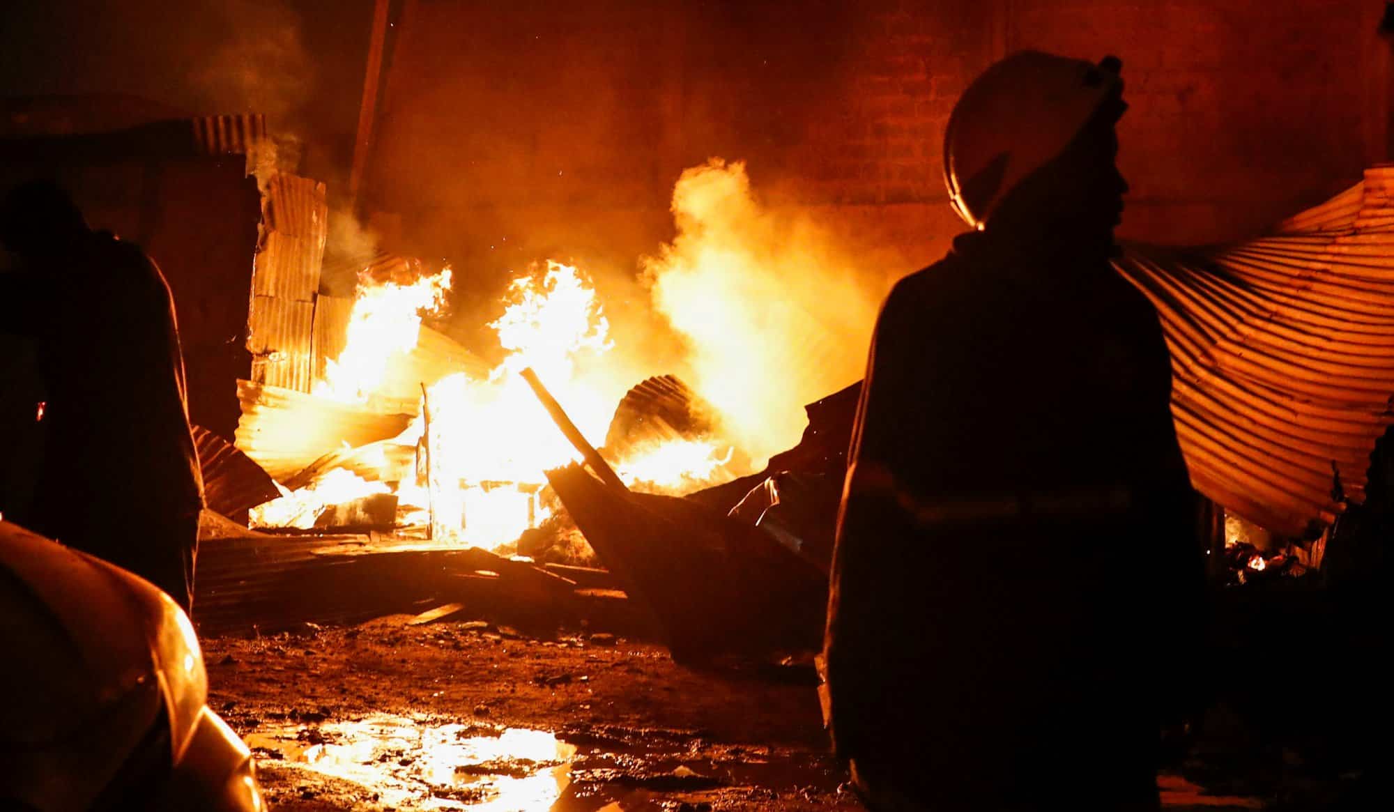 Κένυα: 300 τραυματίες σε πυρκαγιά εξαιτίας έκρηξης αερίου στο Ναϊρόμπι