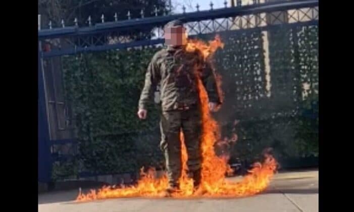 Ουάσιγκτον: Άνδρας αυτοπυρπολήθηκε μπροστά στην πρεσβεία του Ισραήλ