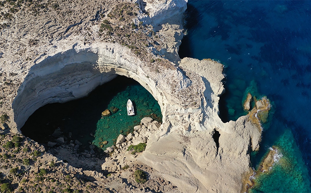 Νέες θέσεις εργασίας για 27 προσλήψεις στη Μήλο