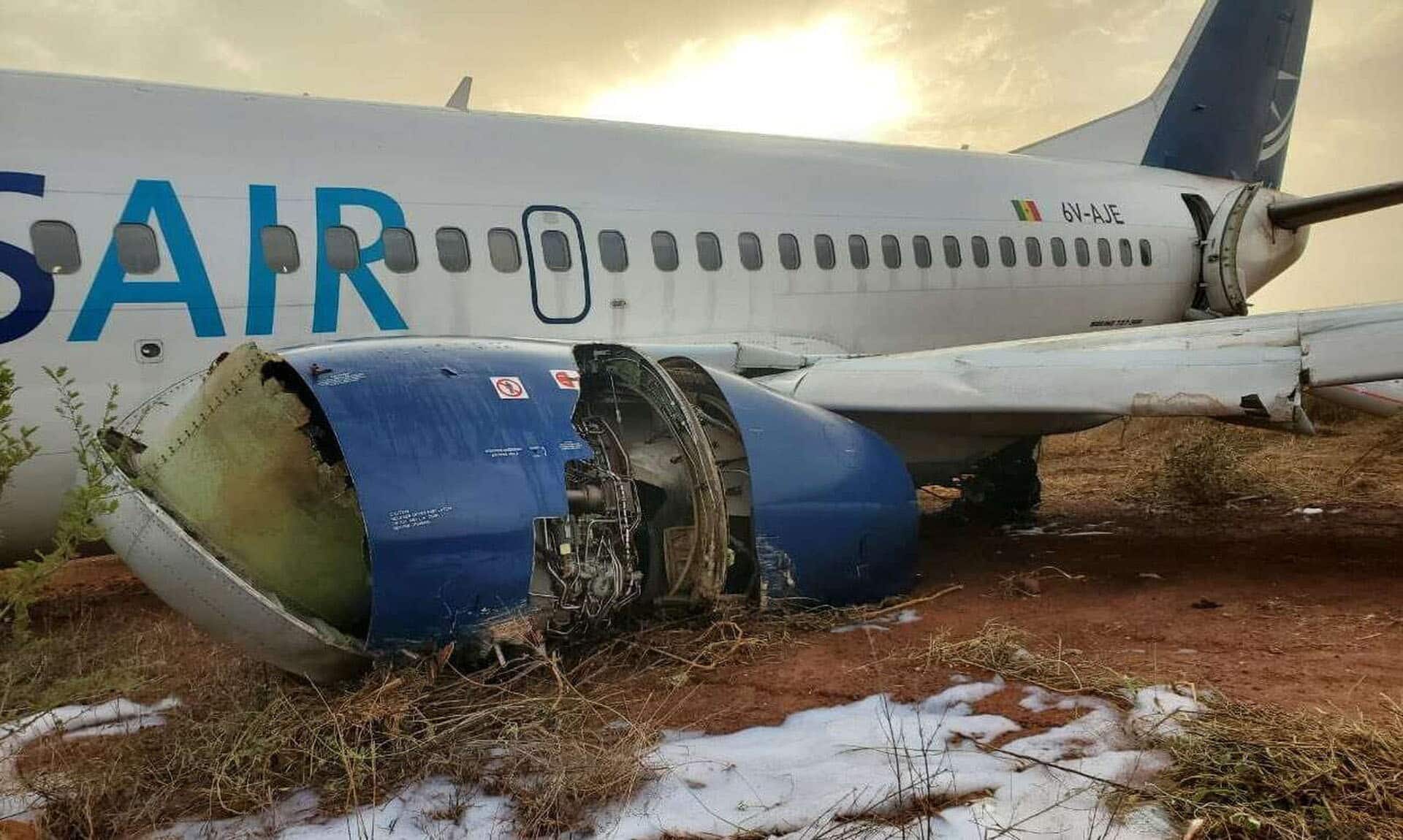 Νέο ατύχημα με Boeing: Αεροσκάφος στη Σενεγάλη βγήκε εκτός διαδρόμου – 11 τραυματίες