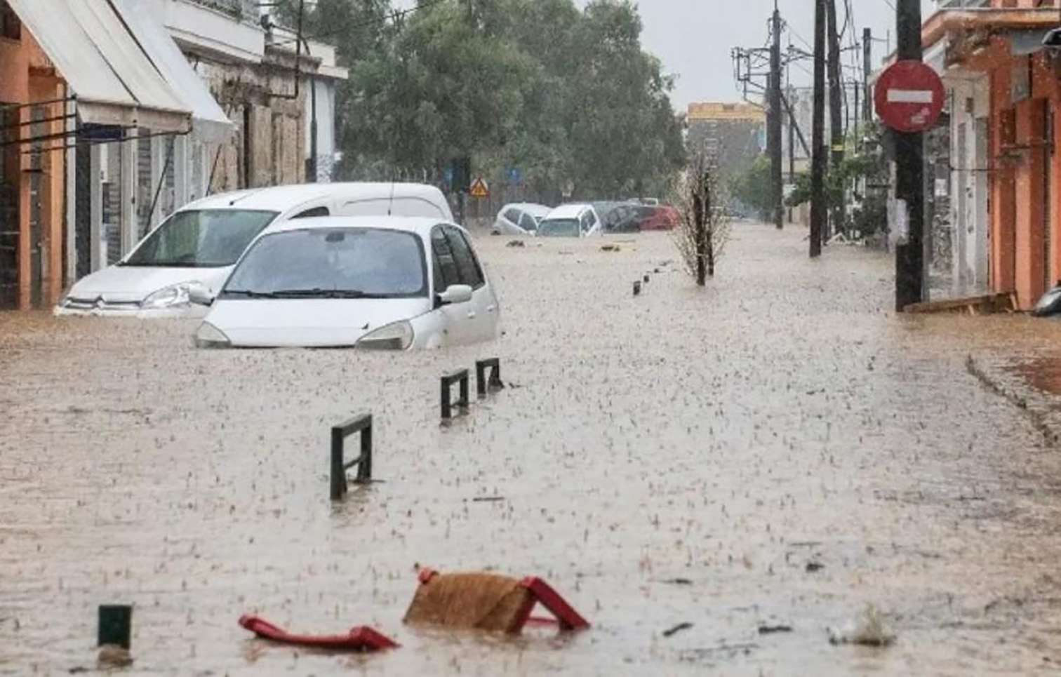 Υποχρεωτική η ασφάλιση αυτοκινήτου για φυσικές καταστροφές