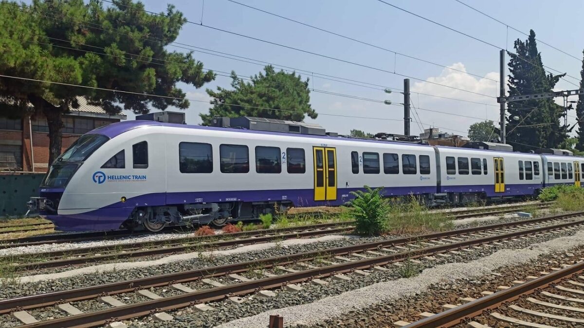 Τέθηκε σε διαθεσιμότητα ο ελεγκτής στον Προαστιακό που «τσέπωνε» χρήματα από επιβάτες (βίντεο)