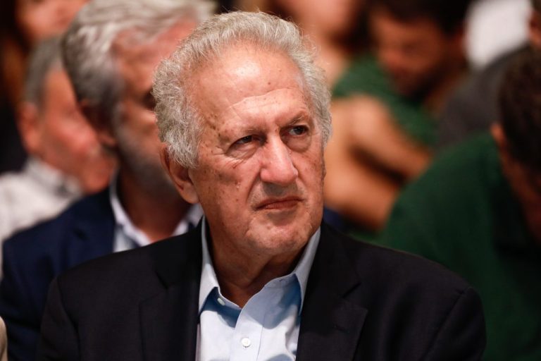 Σκανδαλίδης για ΠΑΣΟΚ: Ο νέος αρχηγός πρέπει να ξεκινήσει κάτι τελείως καινούργιo