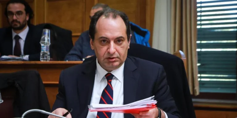 Σπίρτζης: «Ο Κασσελάκης δεν μπορεί να είναι ούτε μέλος του ΣΥΡΙΖΑ, όχι απλά υποψήφιος πρόεδρος»