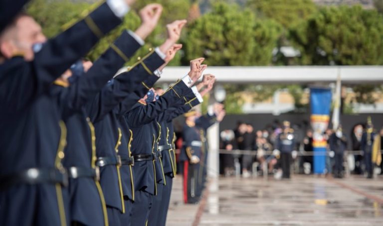 Μισθός 609 ευρώ για σπουδαστές σε στρατιωτικές σχολές