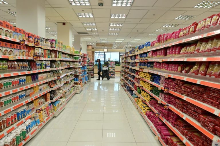 Μαρινάκης: Μειώσεις τιμών έως 15% για 120 βασικά προϊόντα στο σούπερ μάρκετ