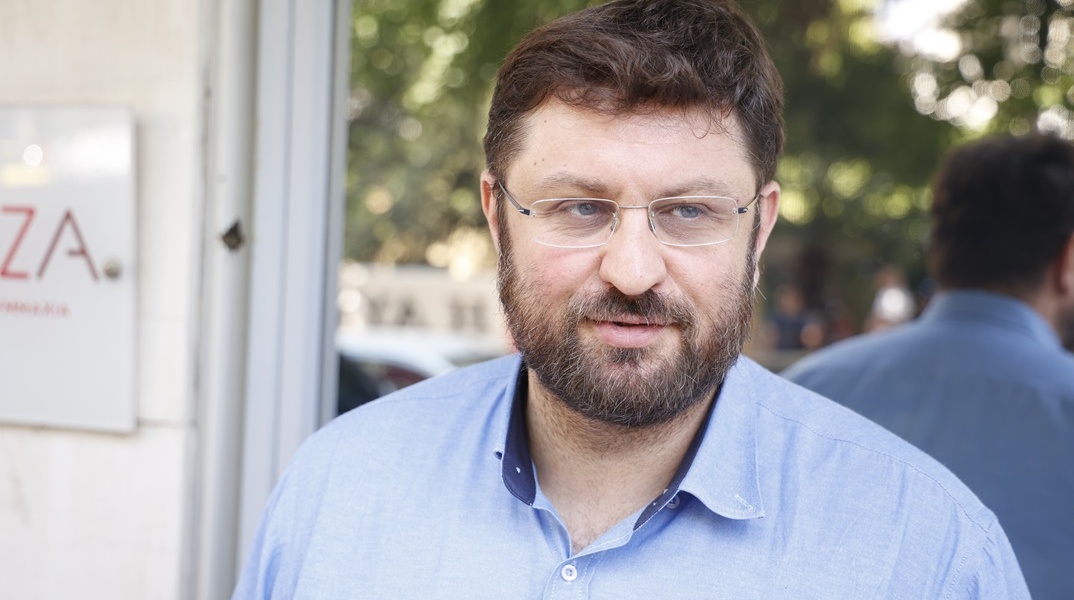 Ζαχαριάδης: «Δεν υπάρχει καμία επιθυμία διαγραφής του κ. Κασσελάκη»