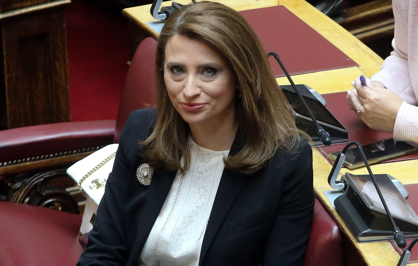 Νίνα Kασιμάτη: Δεν εγκαταλείπω, παραμένω στον ΣΥΡΙΖΑ