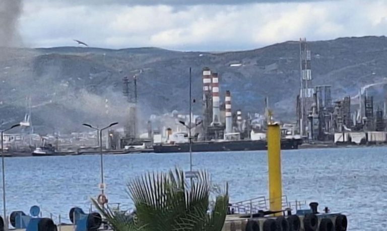 Ισχυρή έκρηξη στα διυλιστήρια της Νικομήδειας στην Τουρκία (βίντεο)