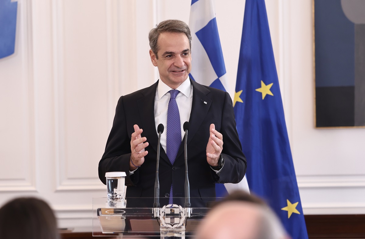 Μητσοτάκης στο Υπουργικό Συμβούλιο: Δεν εφησυχάζουμε ούτε μέσα στις γιορτές- Η ευθύνη δεν πάει διακοπές