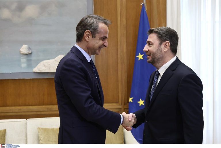 Συνάντηση Μητσοτάκη – Ανδρουλάκη: «Σημαντικό να έχουμε ανοιχτό δίαυλο επικοινωνίας»