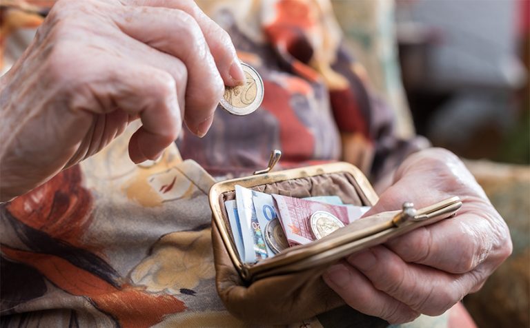 Συντάξεις Ιανουαρίου 2025: Νωρίτερα οι πληρωμές λόγω γιορτών 
