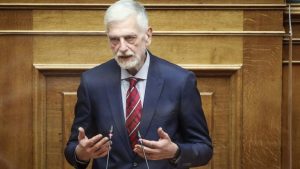 Λύγισε ο Γιάννης Λοβέρδος: «Μου έγραφαν να πάθουν καρκίνο τα παιδιά μου»