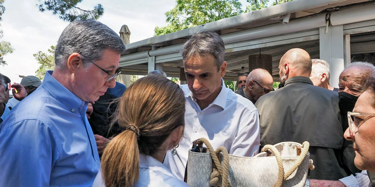 Μητσοτάκης από Εύβοια: Κάθε ημέρα εργαζόμαστε για να κάνουμε τη ζωή σας καλύτερη