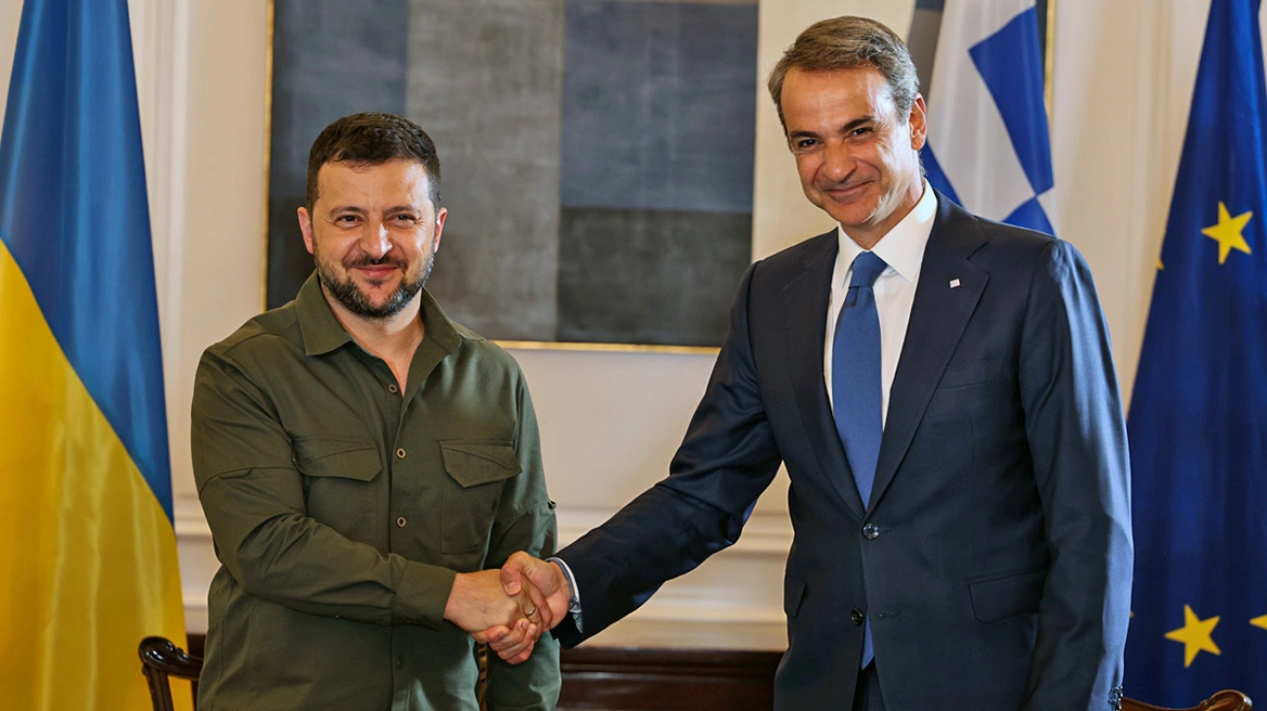 Επικοινωνία Μητσοτάκη με Ζελένσκι –  Ο πρωθυπουργός θα συμμετάσχει στη Σύνοδο της Οδησσού