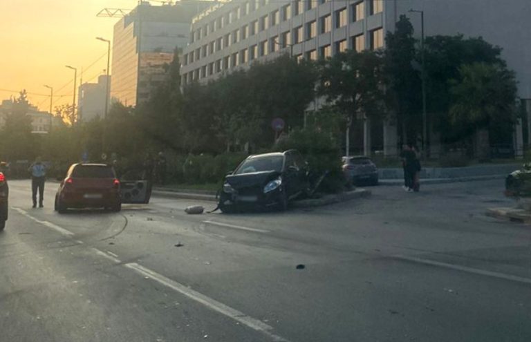 Λεωφόρος Συγγρού: Σοβαρό τροχαίο τα ξημερώματα