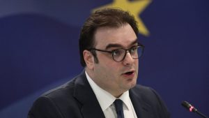 Πιερρακάκης: Μηδενίζονται όλες οι χρεώσεις των τραπεζών μέσω ΔΙΑΣ