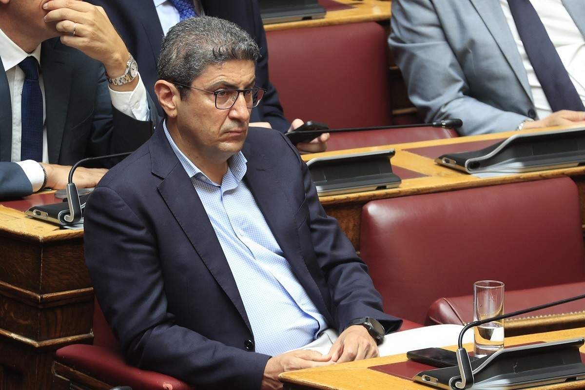 Αυγενάκης για ΟΠΕΚΕΠΕ: Το να ζητήσεις από κάποιον υφιστάμενο την παραίτησή του δεν συνιστά ποινικό αδίκημα