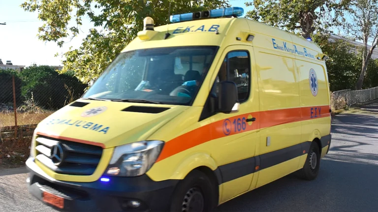 Στη ΜΕΘ 15χρονος που έπαθε θερμοπληξία ενώ έκανε πεζοπορία 