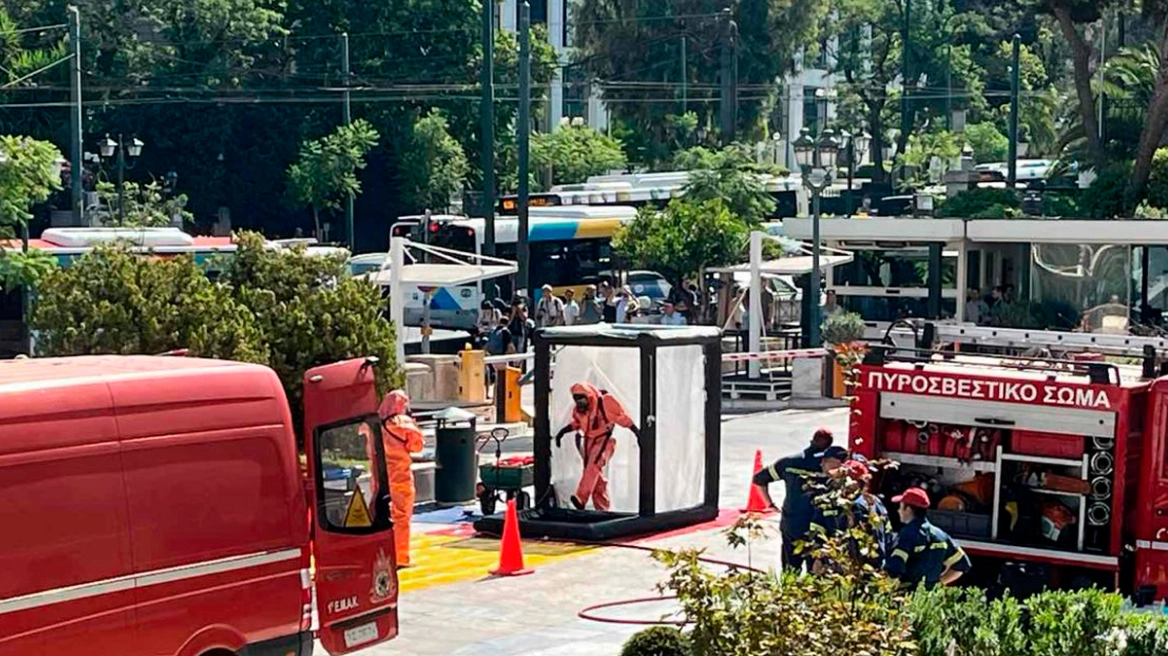 Συναγερμός στη Βουλή: Εντοπίστηκε φάκελος με λευκή σκόνη από Ρωσία και παραλήπτη τον Μητσοτάκη