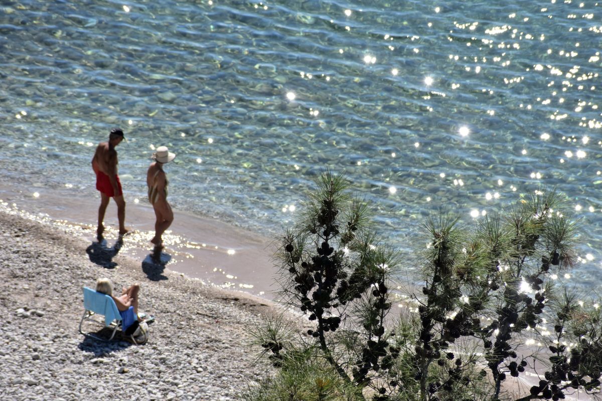 Καιρός: Σε ρυθμούς καύσωνα η χώρα μέχρι την Τετάρτη 