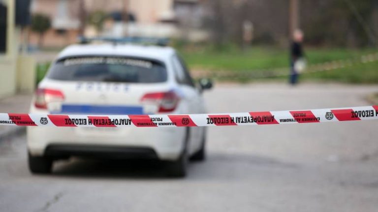 Έγκλημα στον Βόλο: Με πυροβολισμό εξ επαφής δολοφονήθηκε η 85χρονη κατάκοιτη γυναίκα