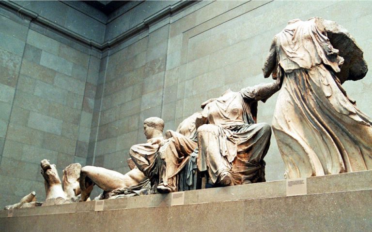 Γλυπτά του Παρθενώνα: «Μην τα επιστρέψετε στην Ελλάδα» – Βρετανοί πολιτικοί απειλούν με ασφαλιστικά μέτρα