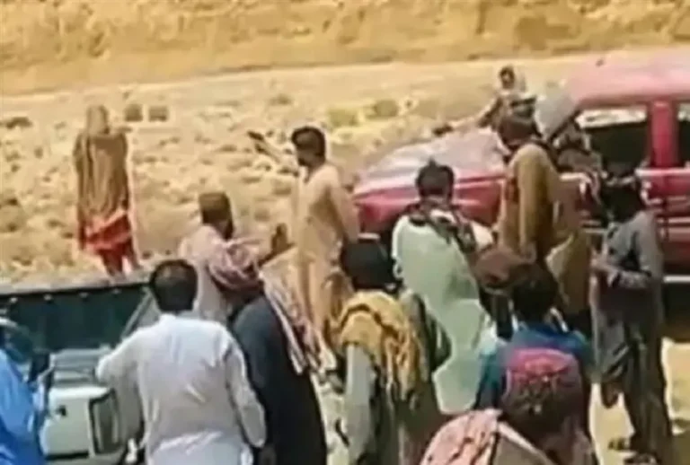 Σοκ στο Πακιστάν: Σκότωσε την αδερφή του με τον εραστή της