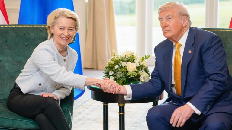 New York Time: Γιατί συμφώνησε η Ευρώπη με τον Τραμπ για δασμούς 15%