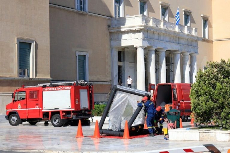 Φάρσα ο φάκελος που βρέθηκε στη Βουλή