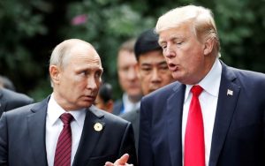 Καθ’ οδόν ο Πούτιν για την κρίσιμη συνάντηση με τον Τραμπ 