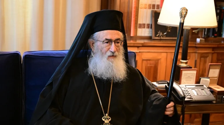 Ένταση στη Μονή Σινά: «Κινδυνεύει η ζωή μου» λέει ο Αρχιεπίσκοπος Δαμιανός 