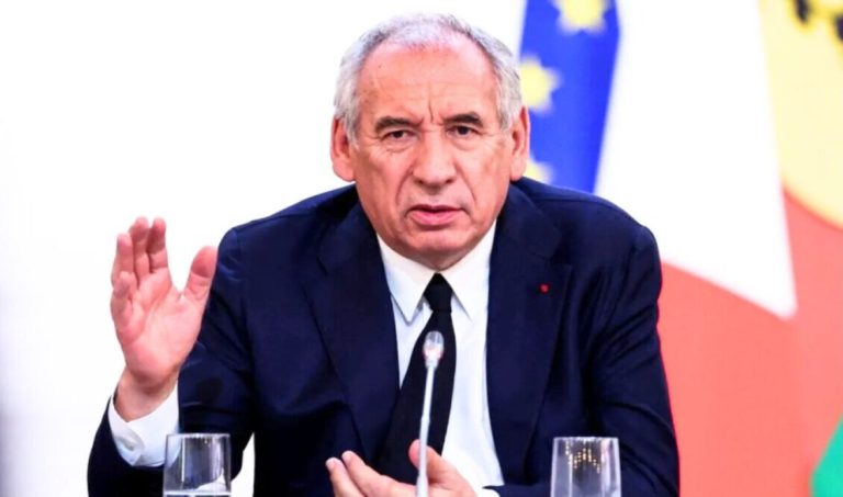 Γαλλία: Ο Μπαϊρού θα ζητήσει ψήφο εμπιστοσύνης στις 8 Σεπτεμβρίου