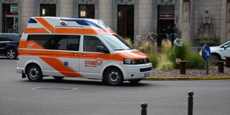 Ανείπωτη τραγωδία στην Ιταλία: Πέθανε 2χρονο αγοράκι που παρασύρθηκε από βαν