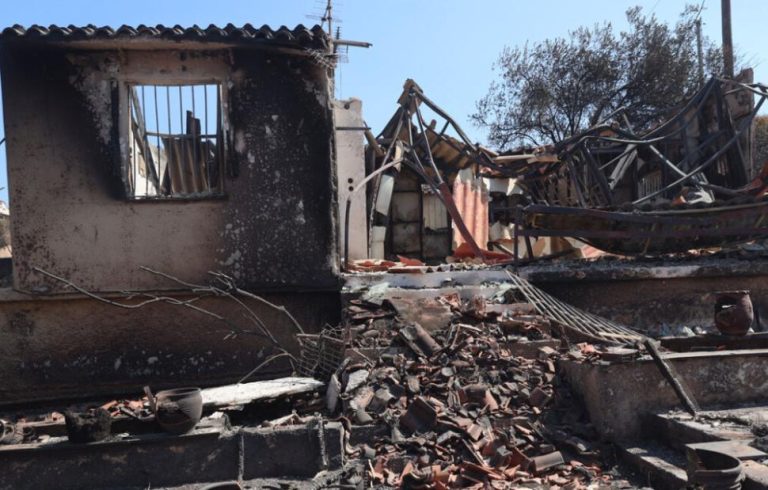 Φωτιά στην Ανατολική Αττική: Αποζημιώσεις για τους πληγέντες